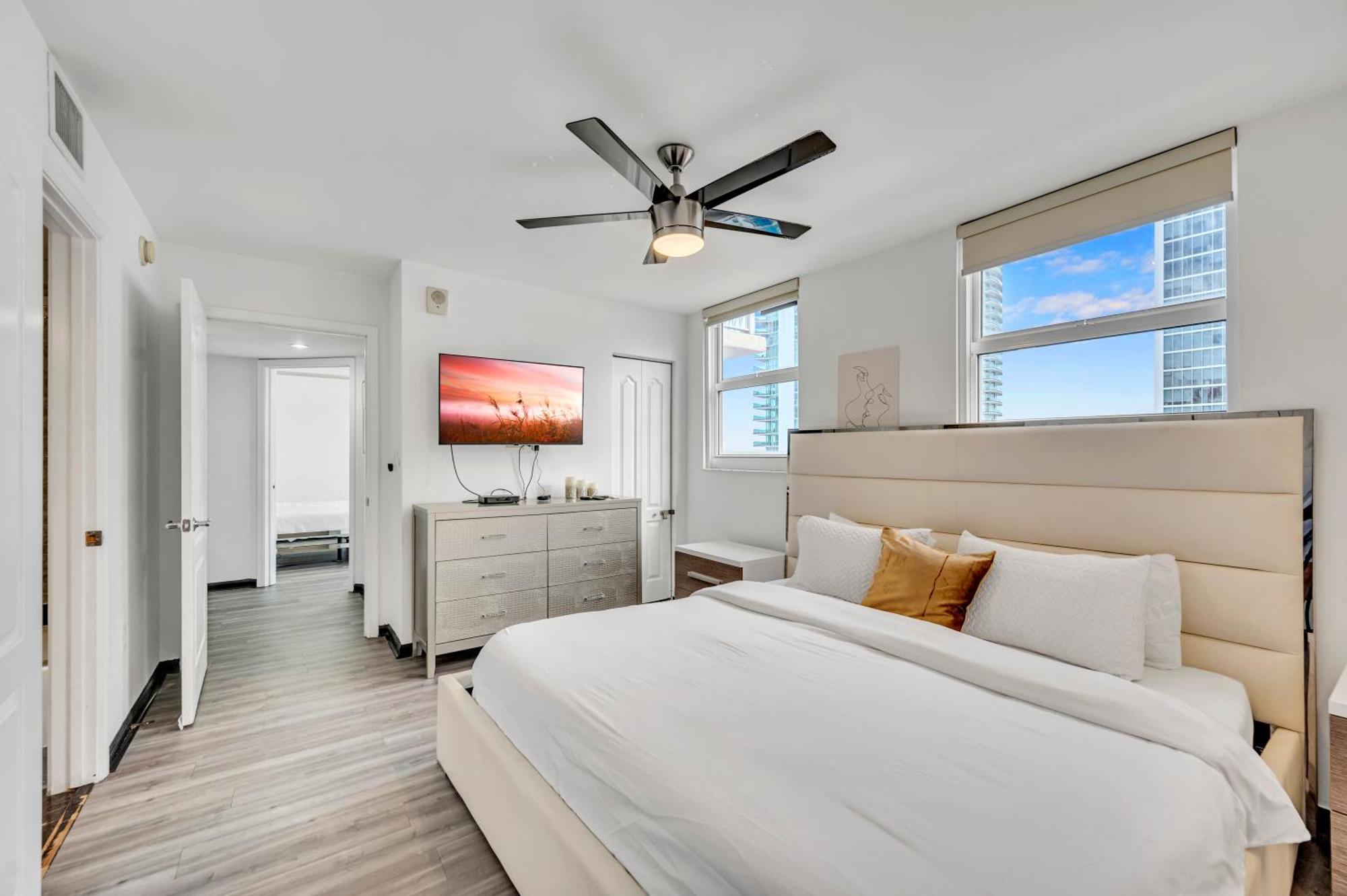 Brickell Ocean View 2 Bed 2 Bth Free Parking Apartment *